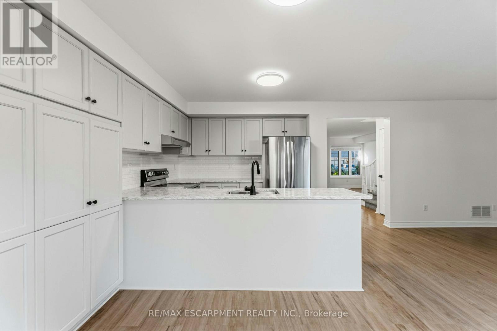 10-320 Hamilton Drive, Hamilton, ON, L9G 4W6 - 12