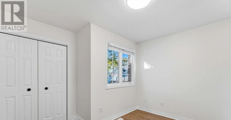 10-320 Hamilton Drive, Hamilton, ON, L9G 4W6 - 18