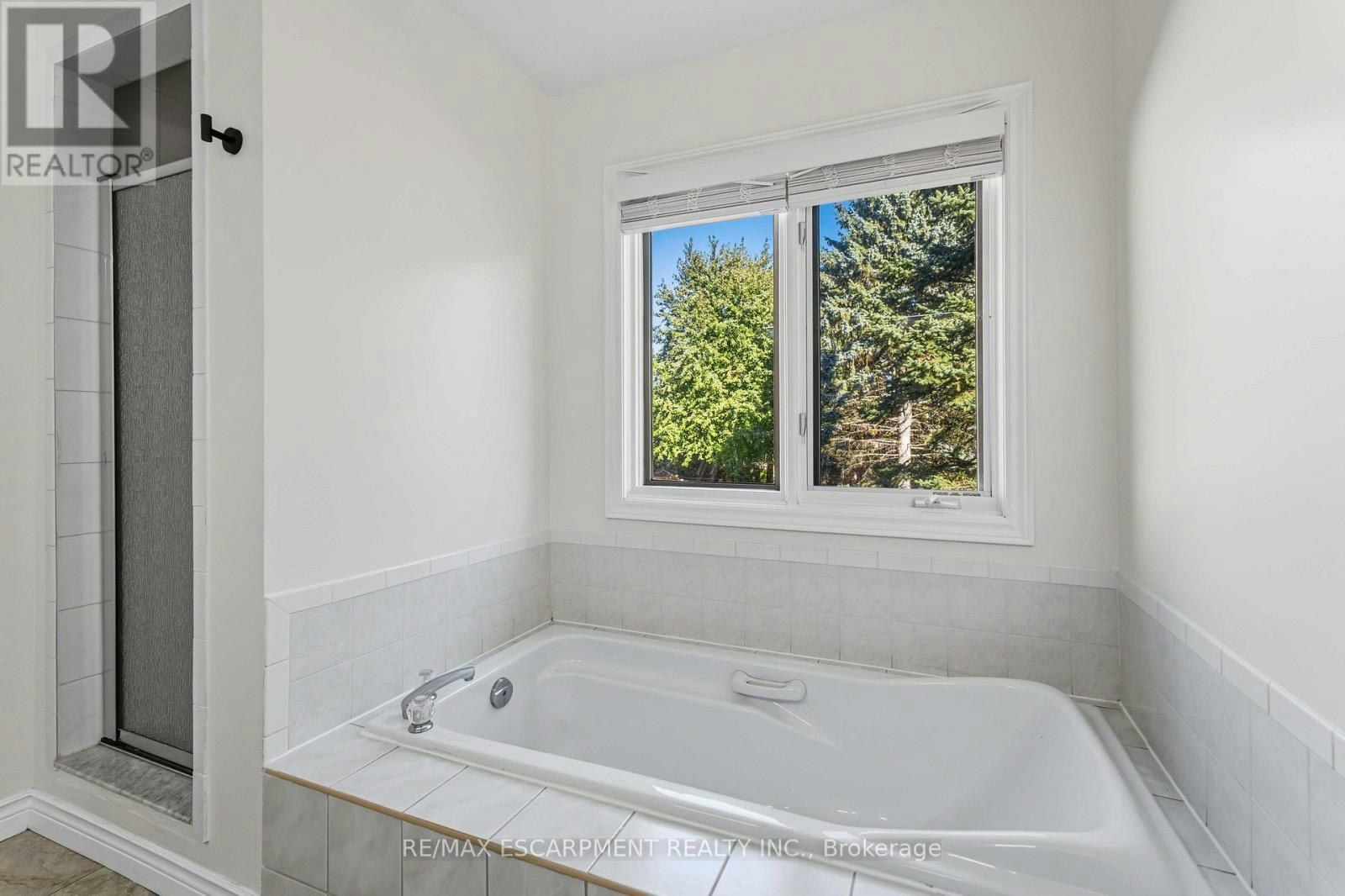 10-320 Hamilton Drive, Hamilton, ON, L9G 4W6 - 17