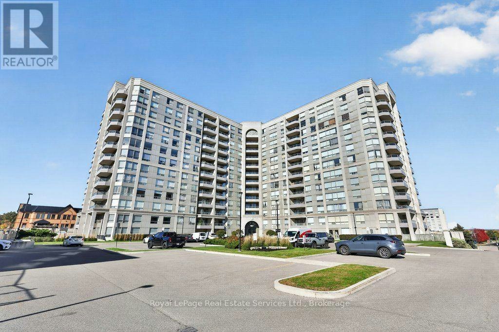 1002-9015 Leslie Street, Richmond Hill, ON, L4B 4J8