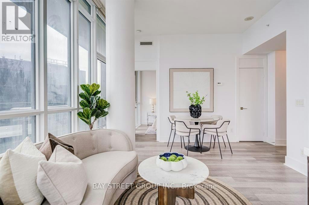 2608-32 Davenport Road, Toronto, ON, M5R 0B5 - 4