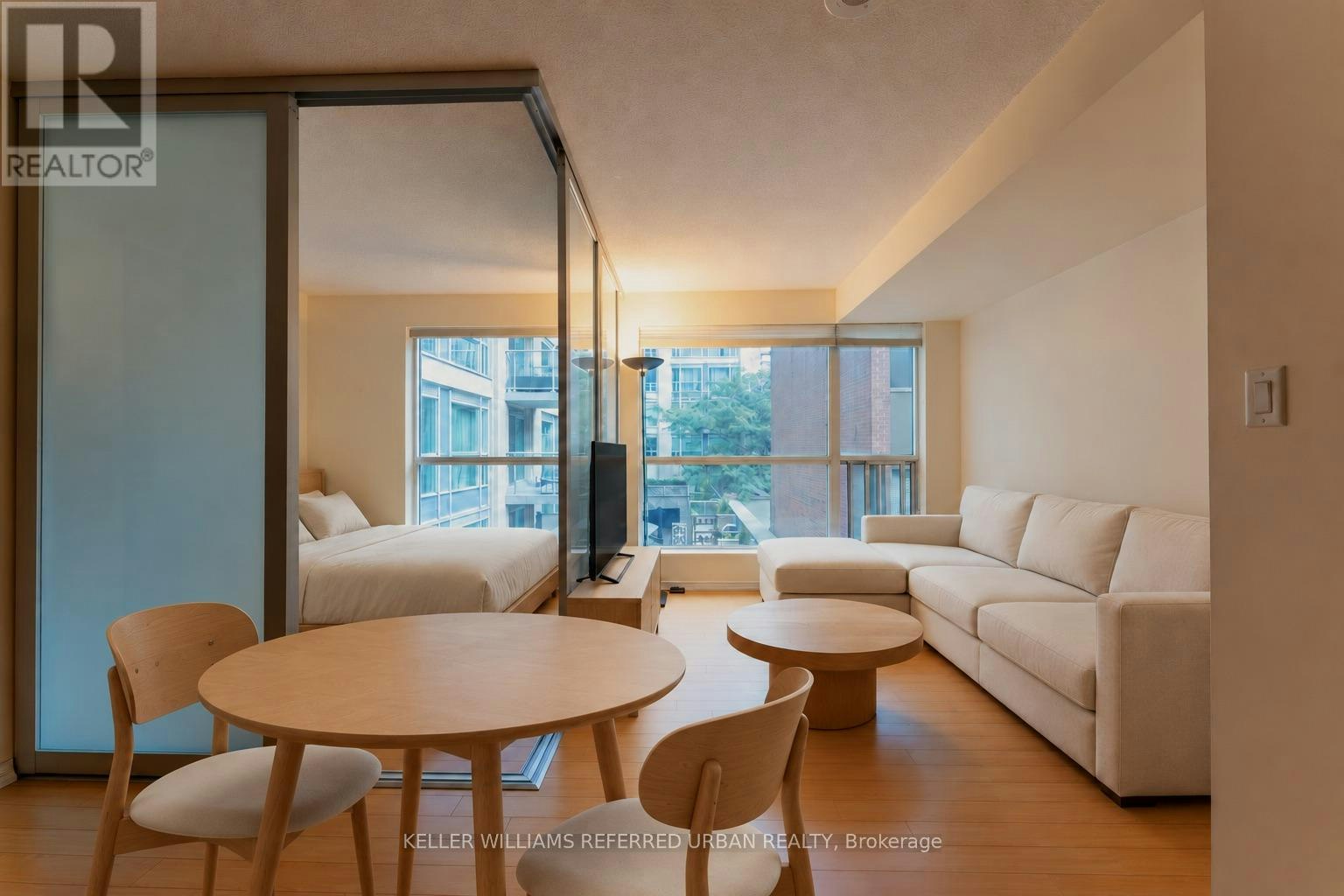 304-230 King Street E, Toronto, ON, M5A 1K5