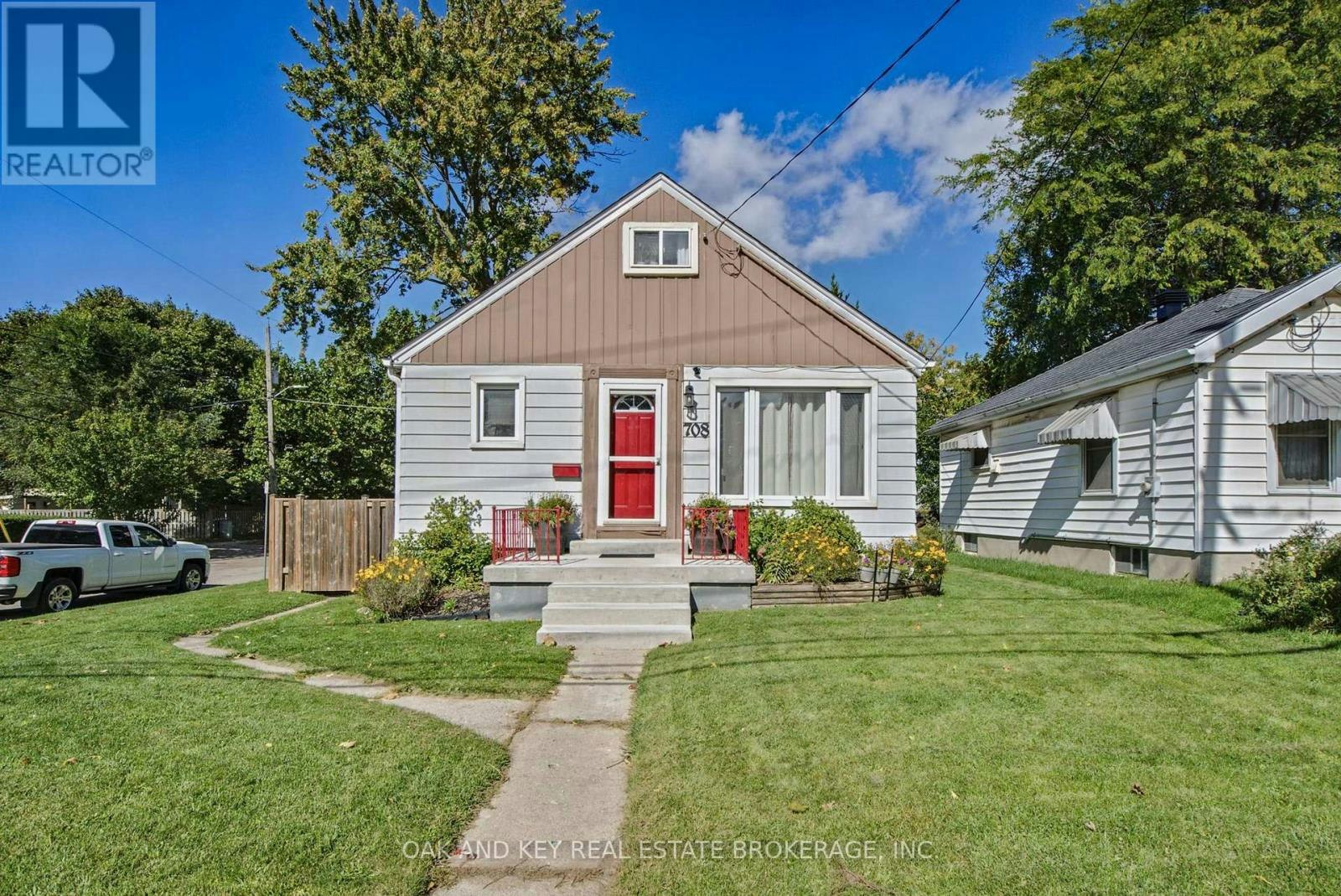 708 Cheapside Street, London, ON, N5Y 3Y5