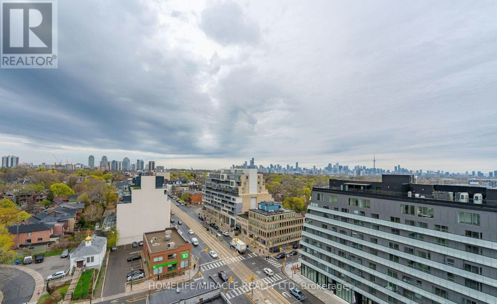 703-185 Alberta Avenue, Toronto, ON, M6C 0A5 - 4