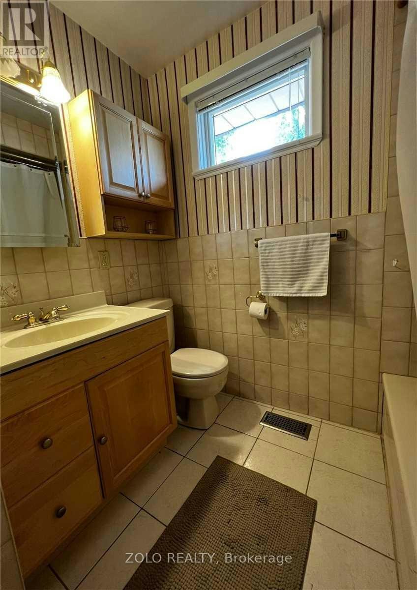 MAIN FLOOR-346 Wenlock Avenue, Richmond Hill, ON, L4C 1M9 - 7