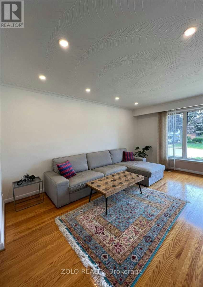 MAIN FLOOR-346 Wenlock Avenue, Richmond Hill, ON, L4C 1M9 - 3