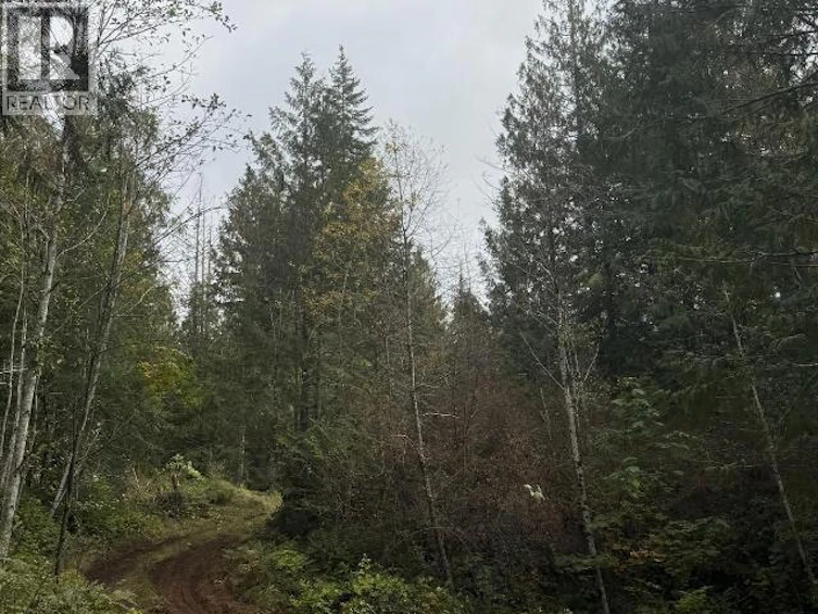 SL 1-9660 Roots Way, Powell River, BC, V0N 2G0 - 3