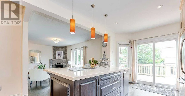 249 Nottingham Dr Drive, Oakville, ON, L6H 4H9 - 7