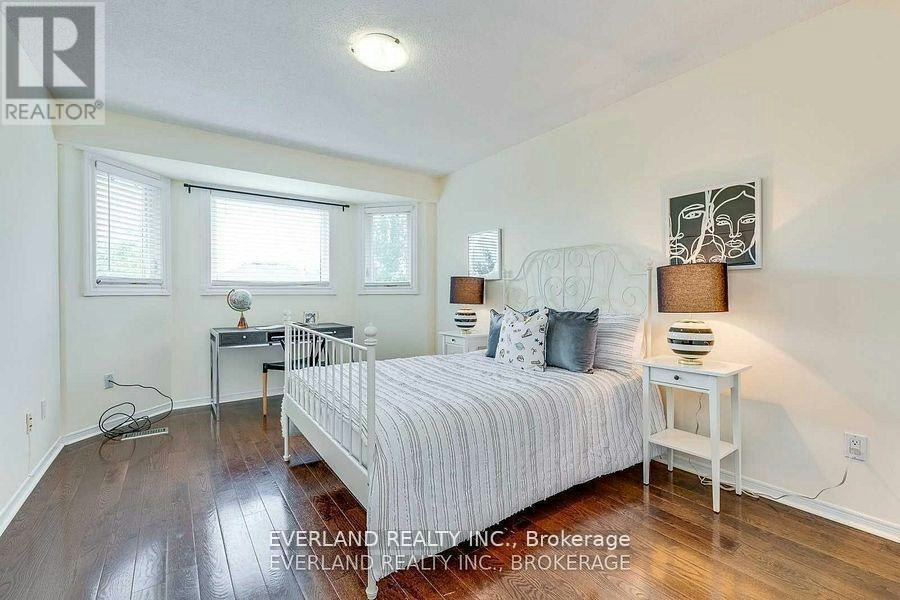 249 Nottingham Dr Drive, Oakville, ON, L6H 4H9 - 17