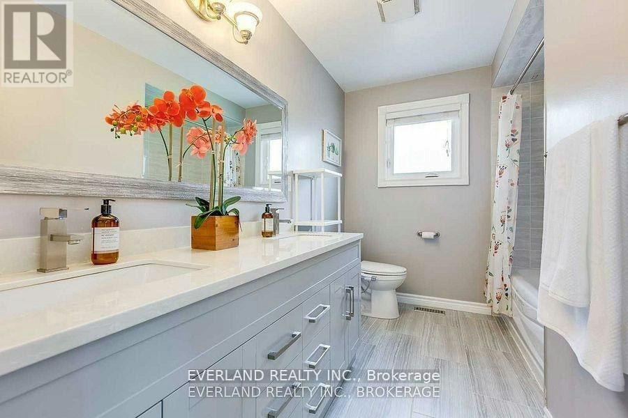 249 Nottingham Dr Drive, Oakville, ON, L6H 4H9 - 18