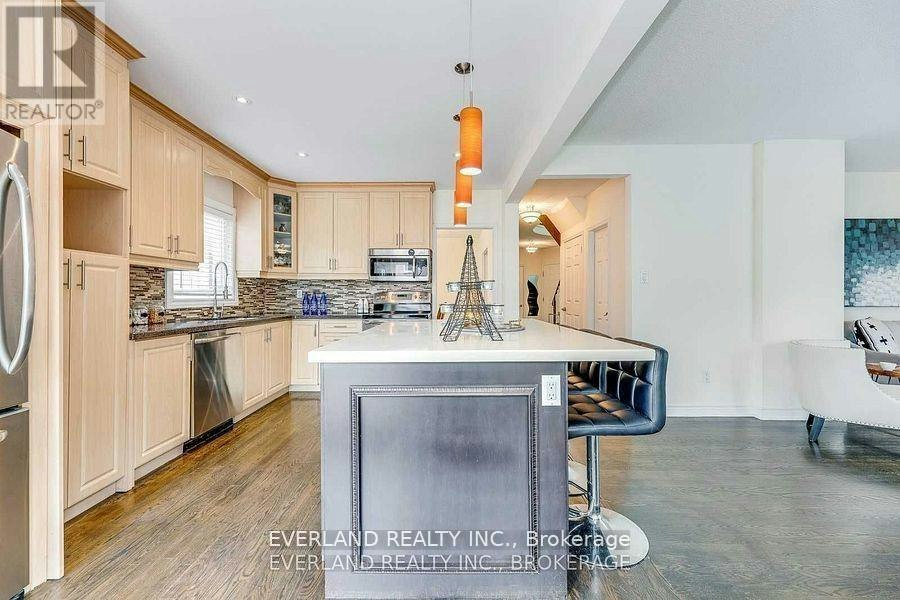 249 Nottingham Dr Drive, Oakville, ON, L6H 4H9 - 8
