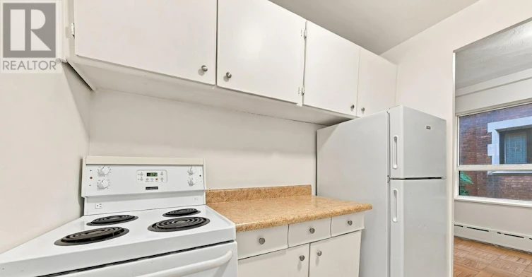 309 325a James Street S, Hamilton, ON, L8P 3B7 - 3