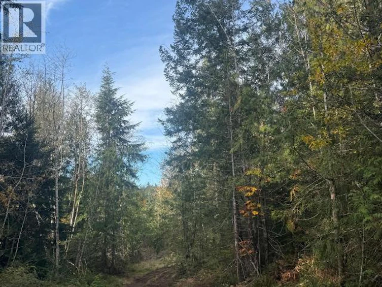 SL 3-9660 Roots Way, Powell River, BC, V0N 2G0