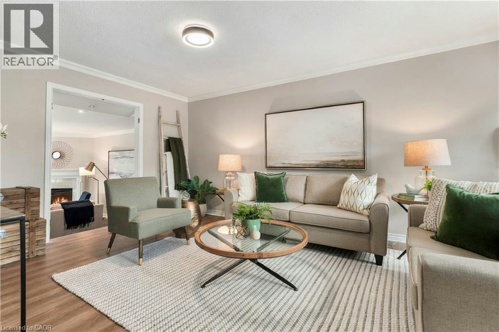 40 Valleyview Drive, Hamilton, ON, L9G 2A5 - 9