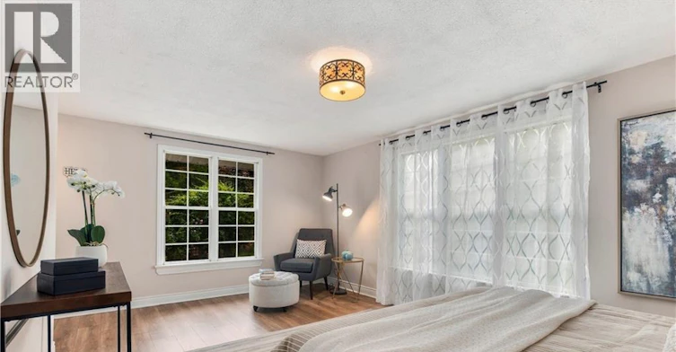 40 Valleyview Drive, Hamilton, ON, L9G 2A5 - 25