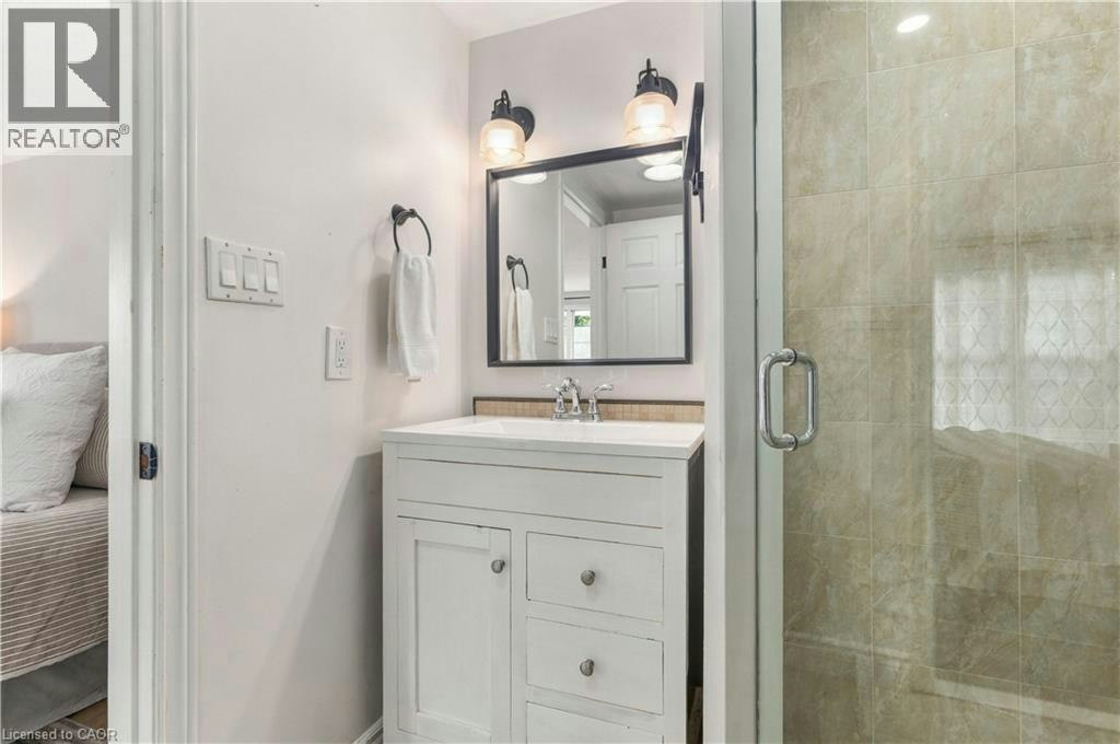 40 Valleyview Drive, Hamilton, ON, L9G 2A5 - 27
