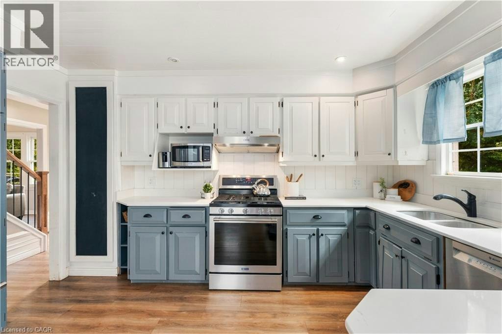 40 Valleyview Drive, Hamilton, ON, L9G 2A5 - 17
