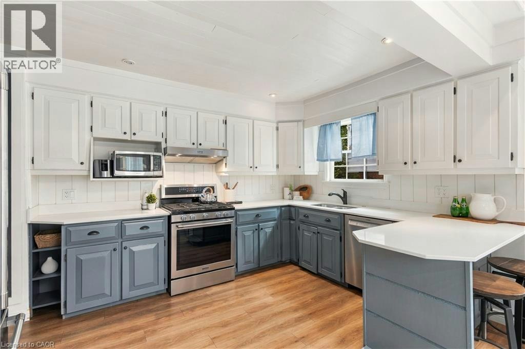 40 Valleyview Drive, Hamilton, ON, L9G 2A5 - 16
