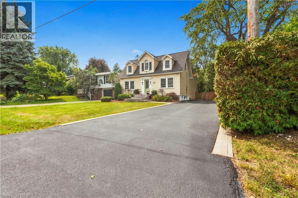 40 Valleyview Drive, Hamilton, ON, L9G 2A5