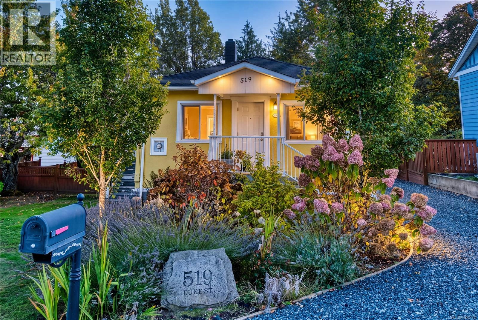 519 Duke Street, Nanaimo, BC, V9R 1K2