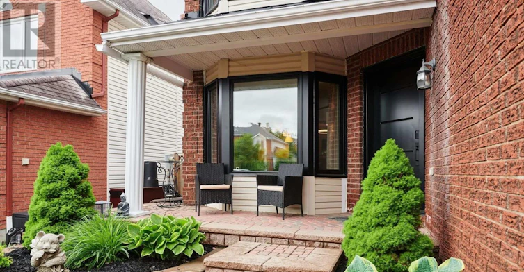 8 Masonbrook Street, Ottawa, ON, K2J 4C4