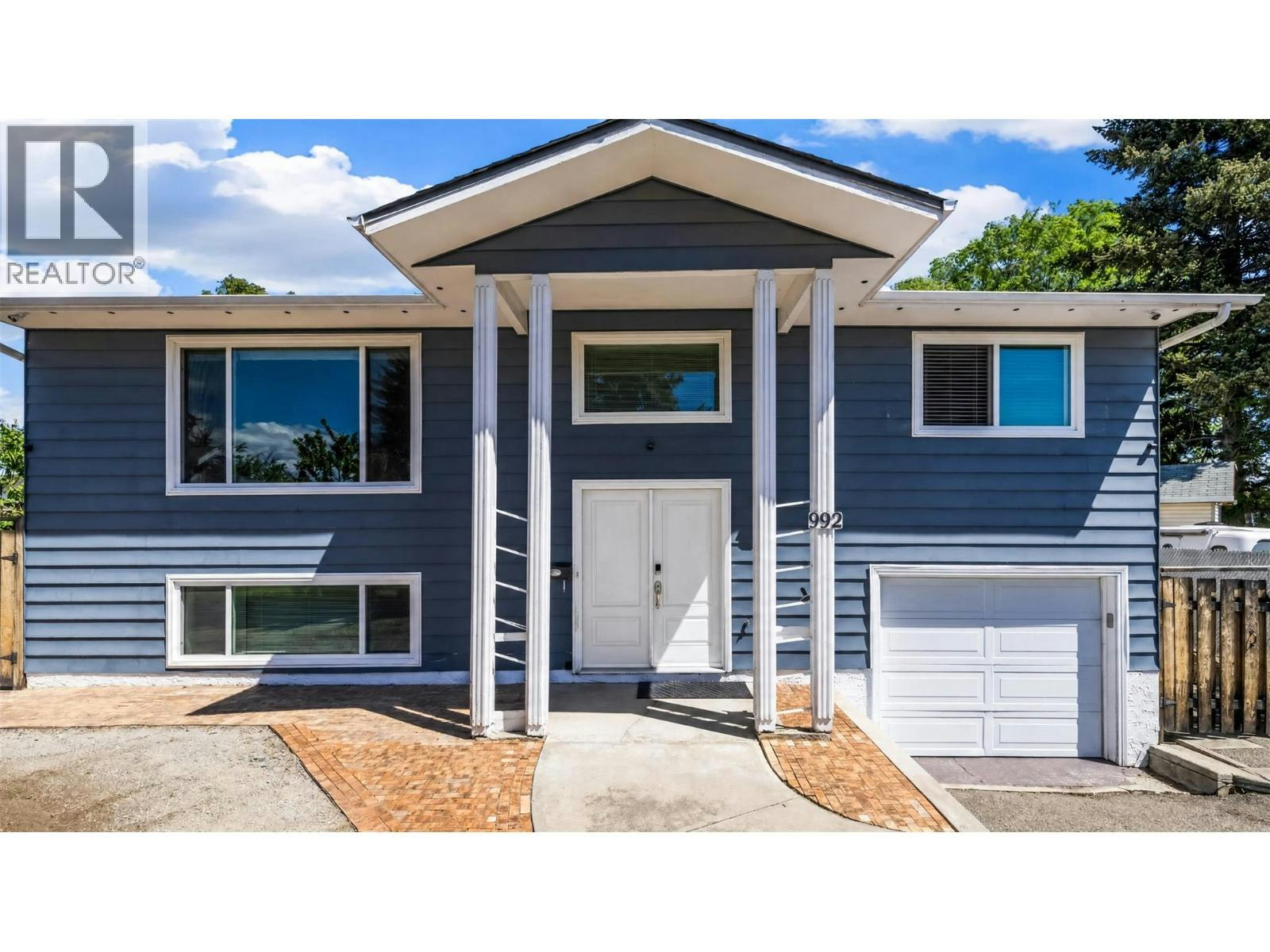 992 Grenfell Court, Kelowna, BC, V1Y 8C5