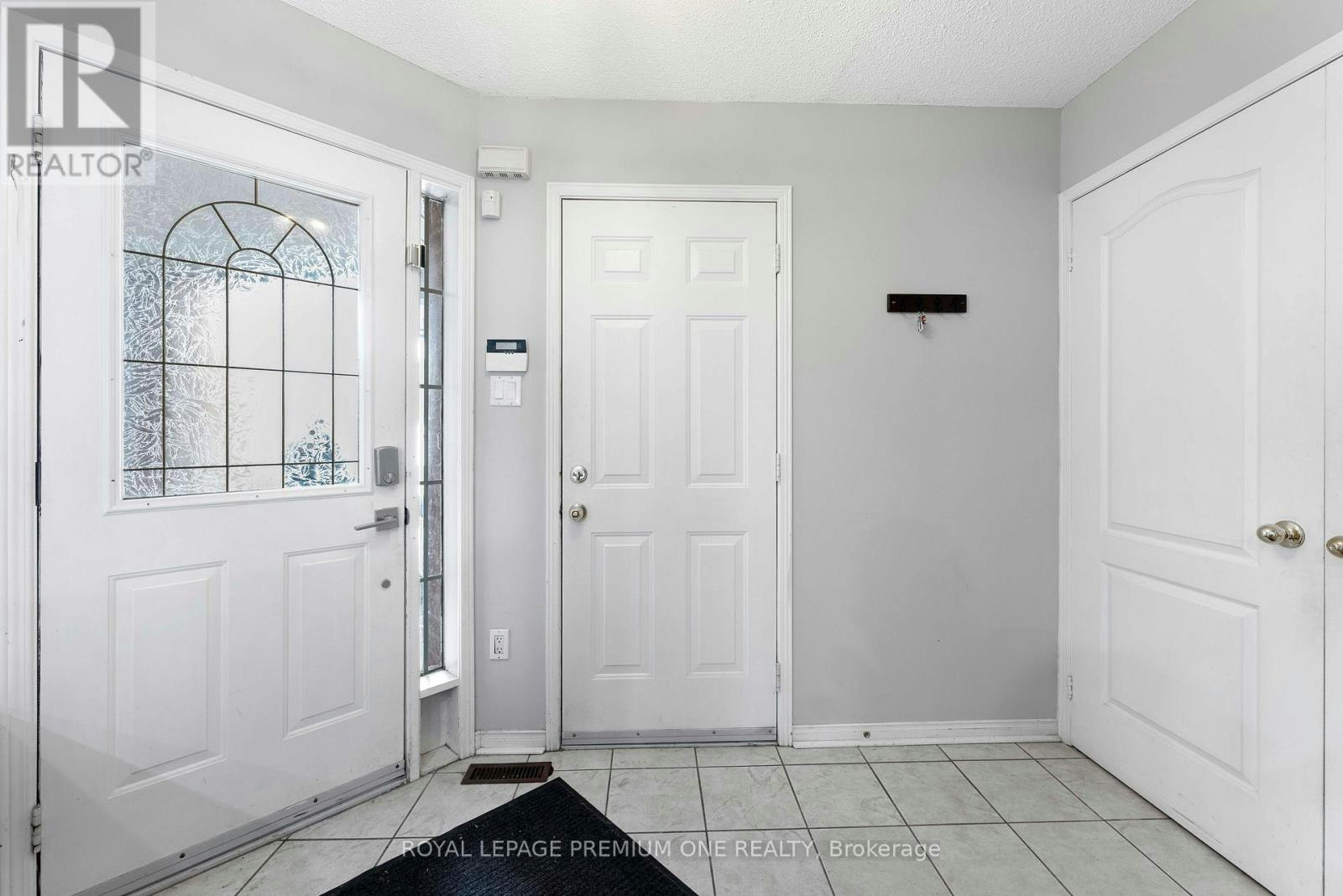 167 Parktree Drive, Vaughan, ON, L6A 2W5 - 3