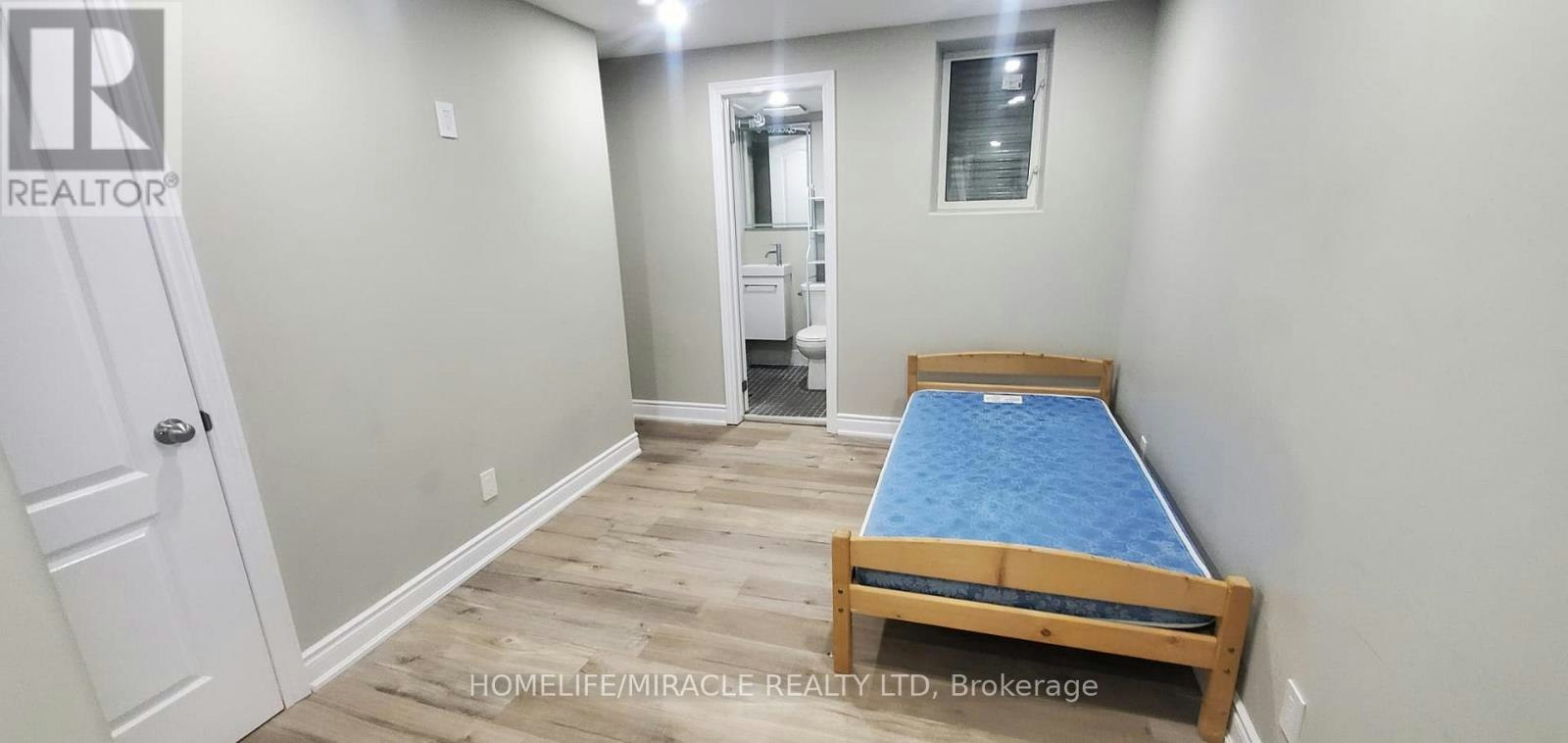 BASEMENT-12 Beresford Crescent, Brampton, ON, L6P 2M2 - 4