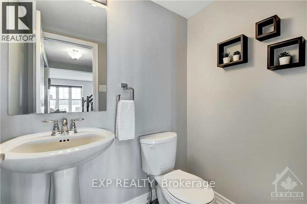 181 Par La Ville Circle, Ottawa, ON, K2S 0T6 - 11