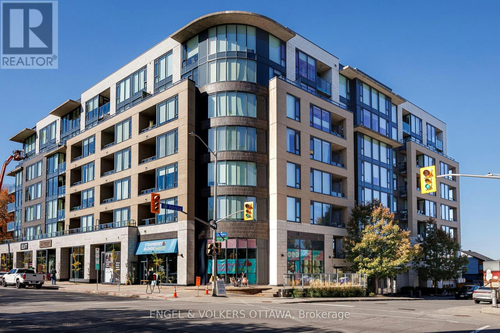 710-360 Patricia Avenue, Ottawa, ON, K1Z 0A8