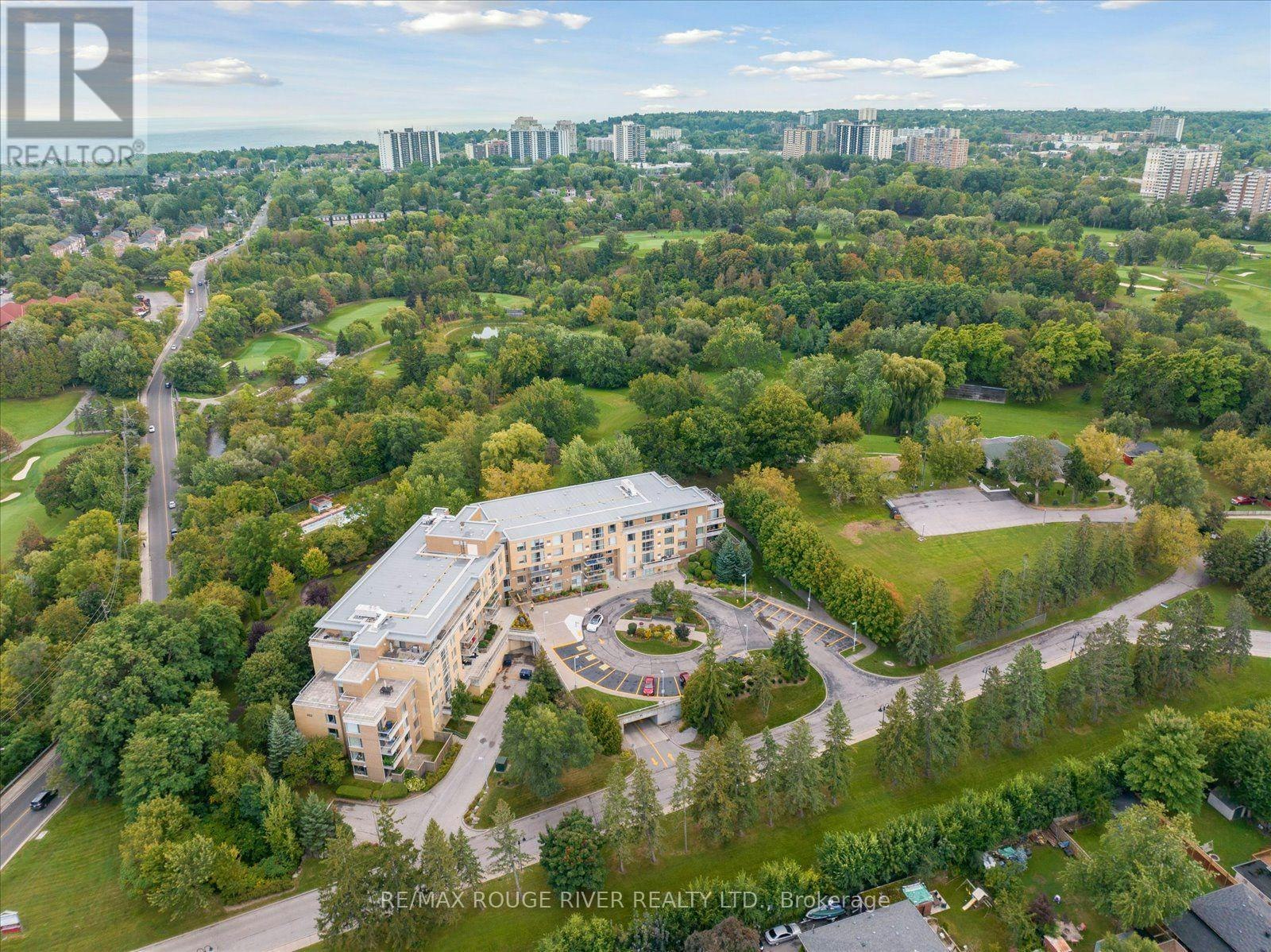 405-452 Scarborough Golf Club Road, Toronto, ON, M1G 1H1