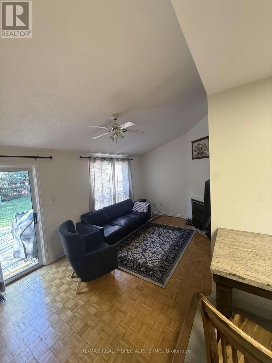 MAIN & 2ND-2535 Raglan Court, Mississauga, ON, L5M 5L5 - 4
