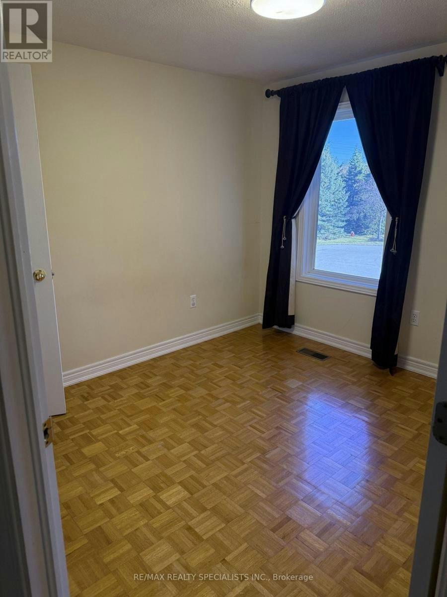 MAIN & 2ND-2535 Raglan Court, Mississauga, ON, L5M 5L5 - 12