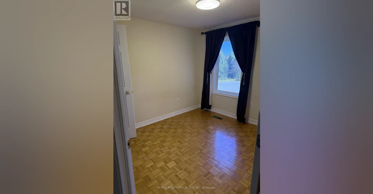 MAIN & 2ND-2535 Raglan Court, Mississauga, ON, L5M 5L5 - 11