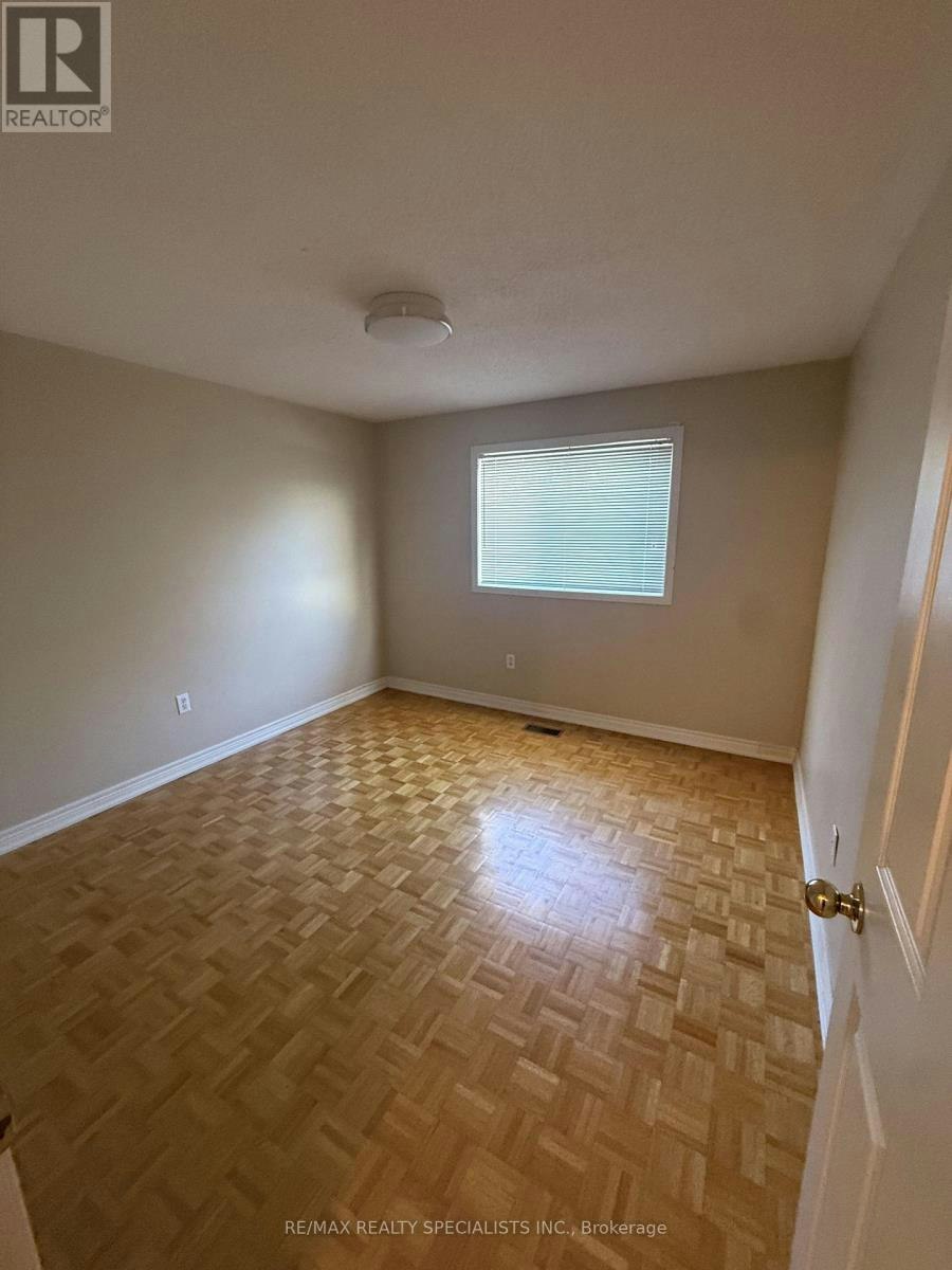 MAIN & 2ND-2535 Raglan Court, Mississauga, ON, L5M 5L5 - 10