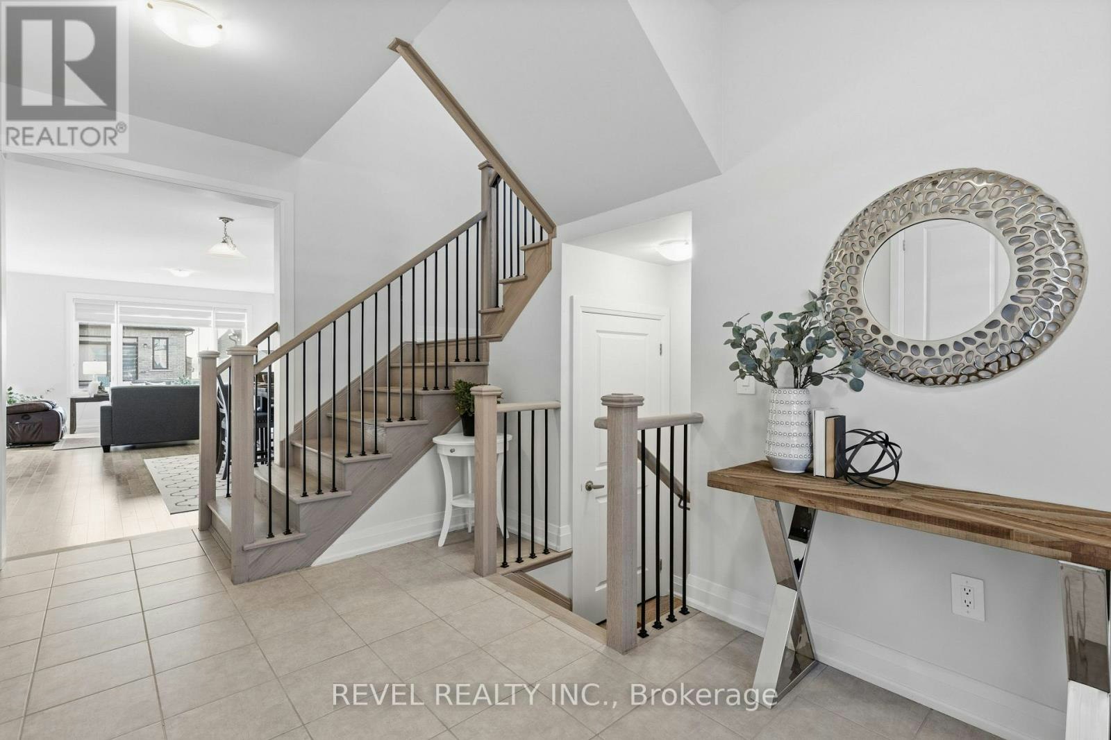 13 Corley Street, Kawartha Lakes, ON, K9V 6K2 - 3