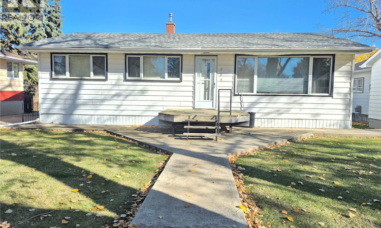 505 Bertrand Avenue