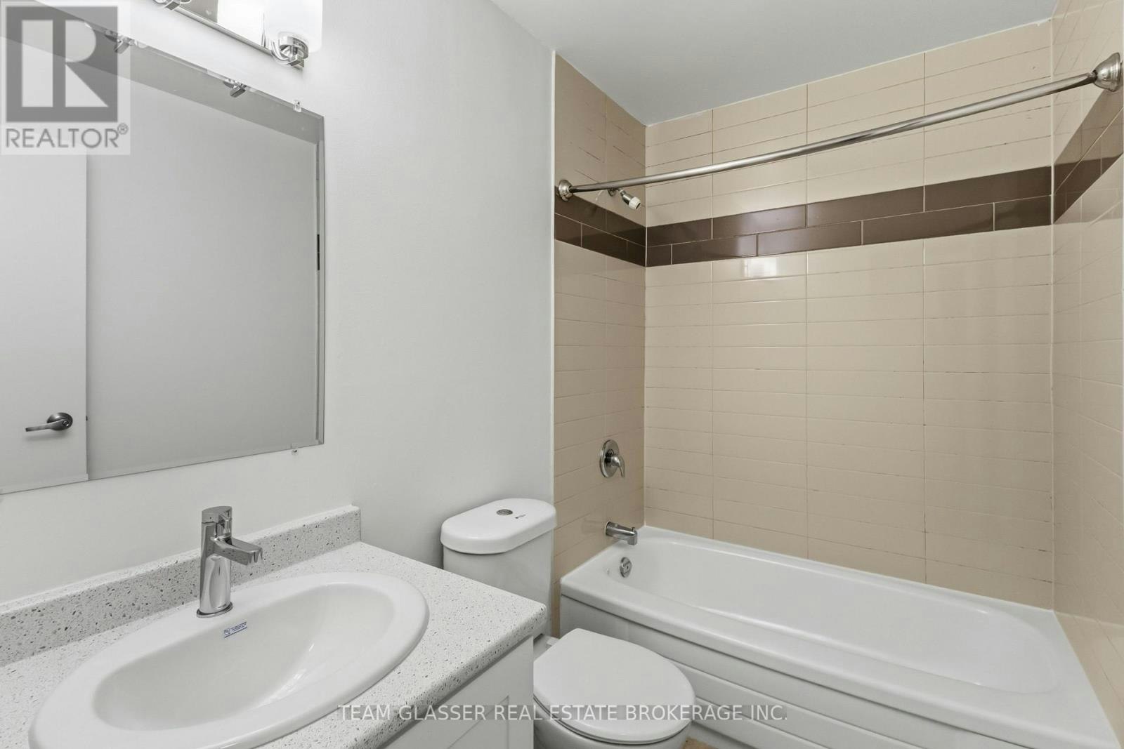211-746 Fanshawe Park Road E, London, ON, N5X 2M5 - 21