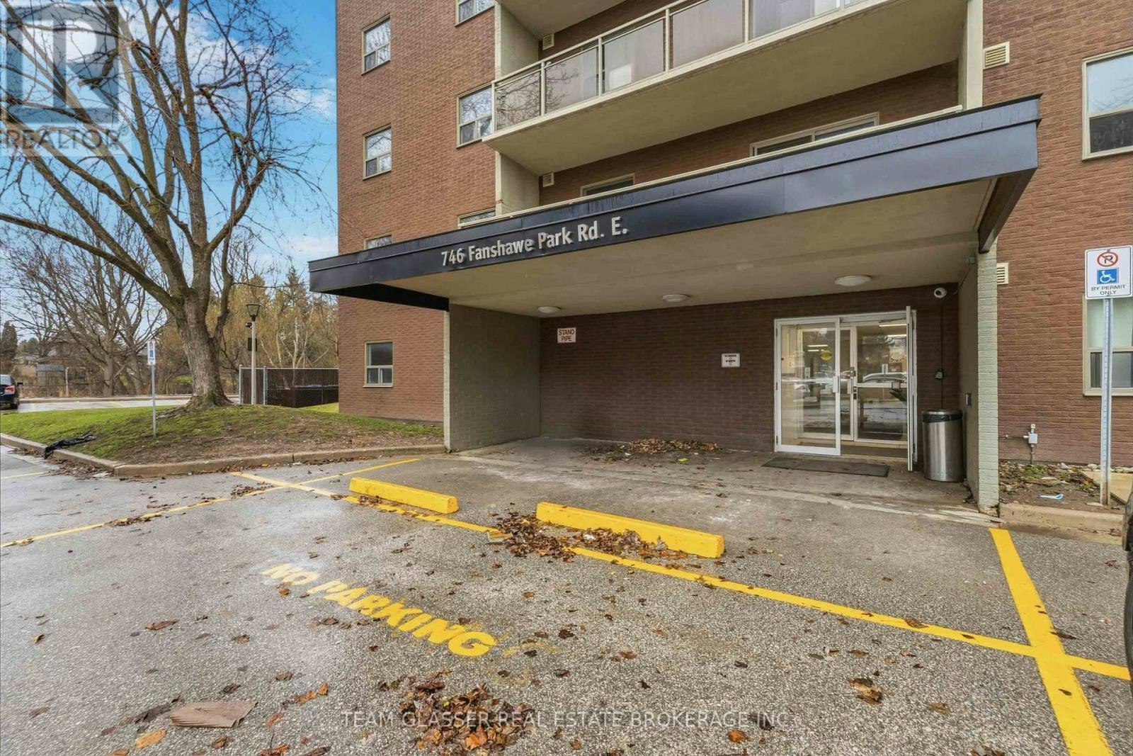 211-746 Fanshawe Park Road E, London, ON, N5X 2M5 - 4