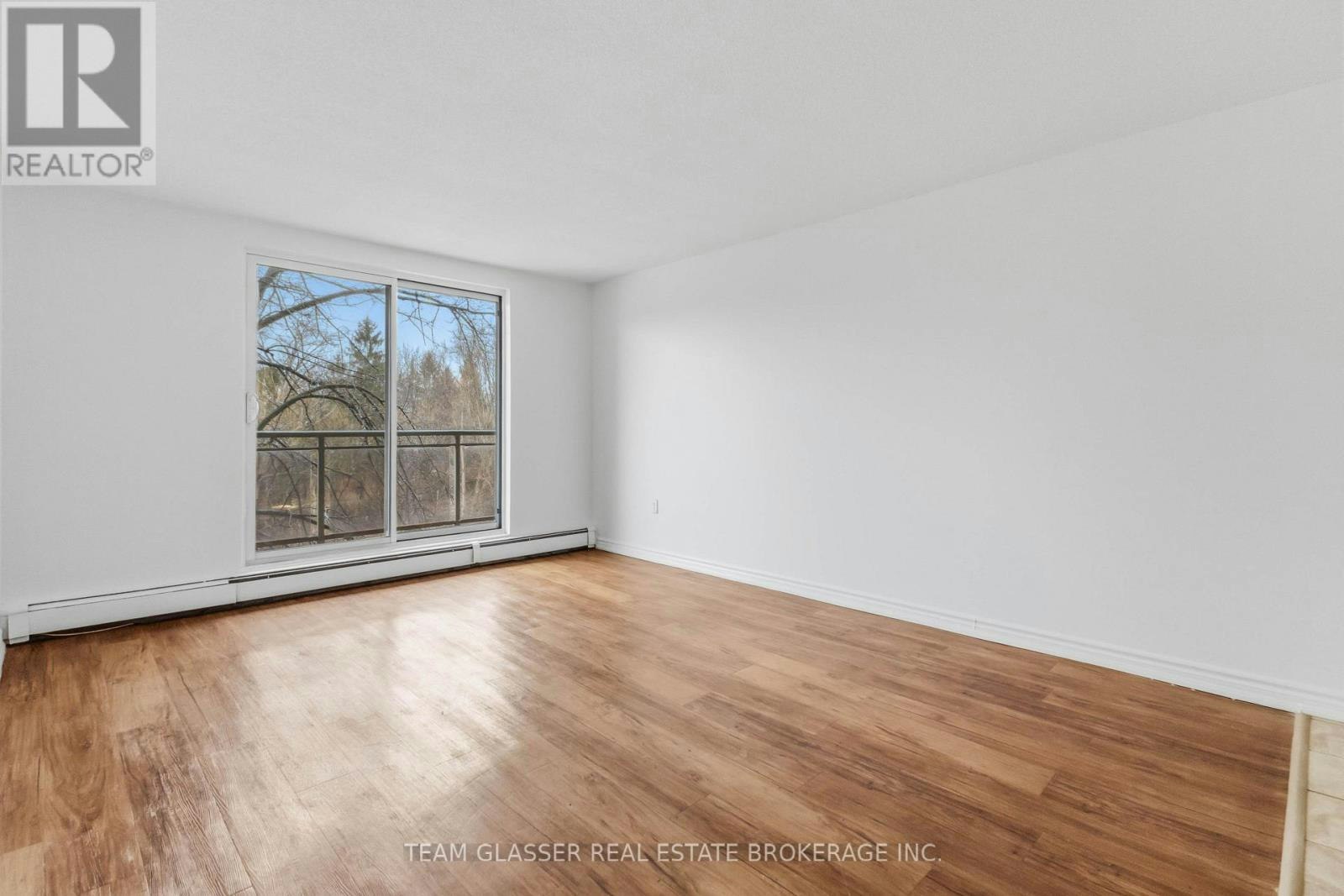 211-746 Fanshawe Park Road E, London, ON, N5X 2M5 - 10