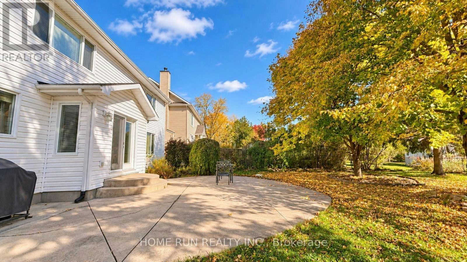 124 Ridgefield Crescent, Ottawa, ON, K2H 6T3 - 33