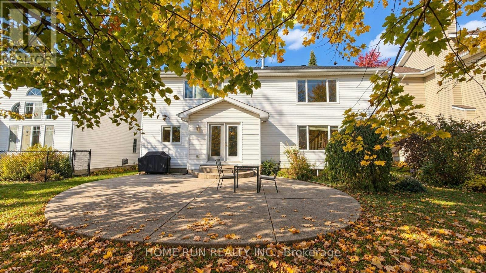 124 Ridgefield Crescent, Ottawa, ON, K2H 6T3 - 34