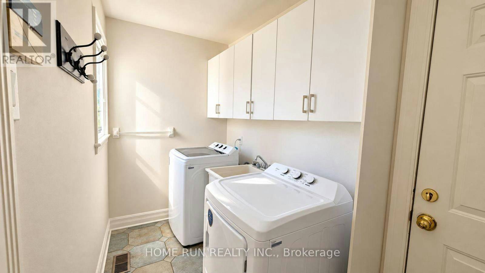 124 Ridgefield Crescent, Ottawa, ON, K2H 6T3 - 19