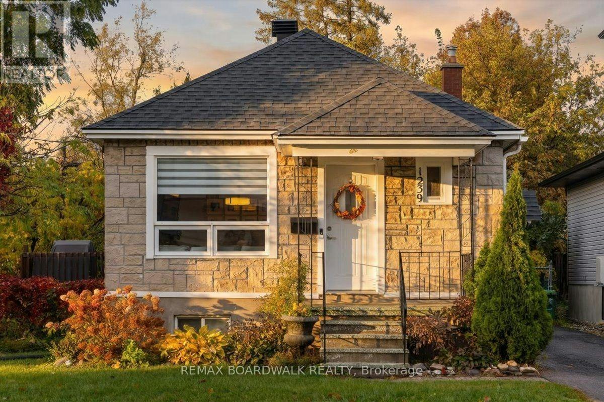 1239 Anoka Street, Ottawa, ON, K1V 6C5