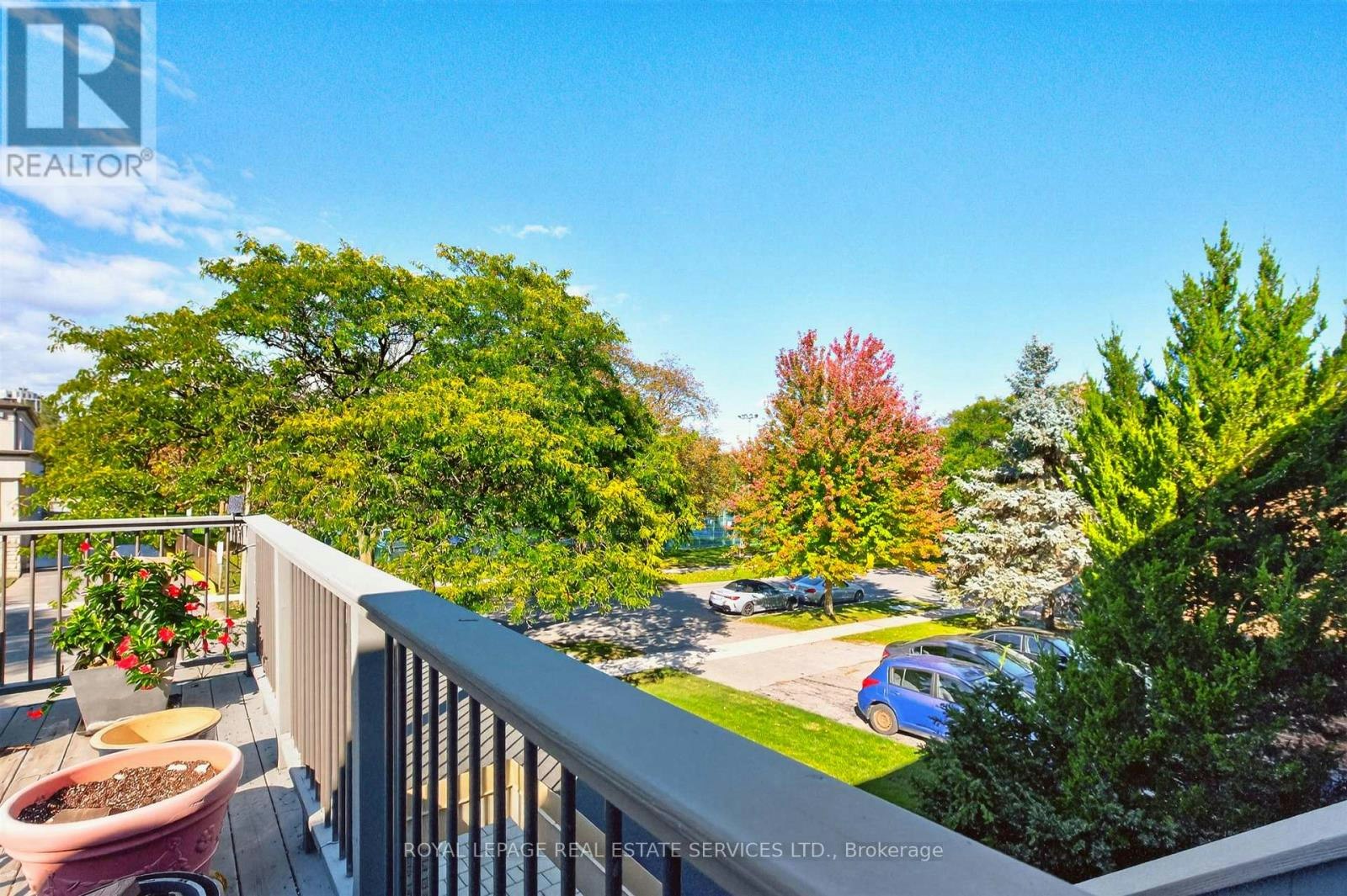 23 Tournament Drive, Toronto, ON, M2P 1K1 - 20