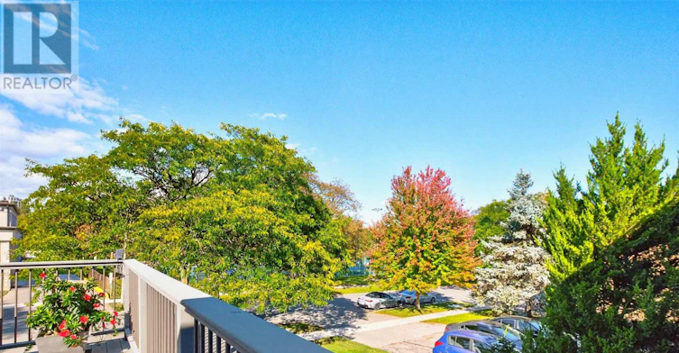23 Tournament Drive, Toronto, ON, M2P 1K1 - 20