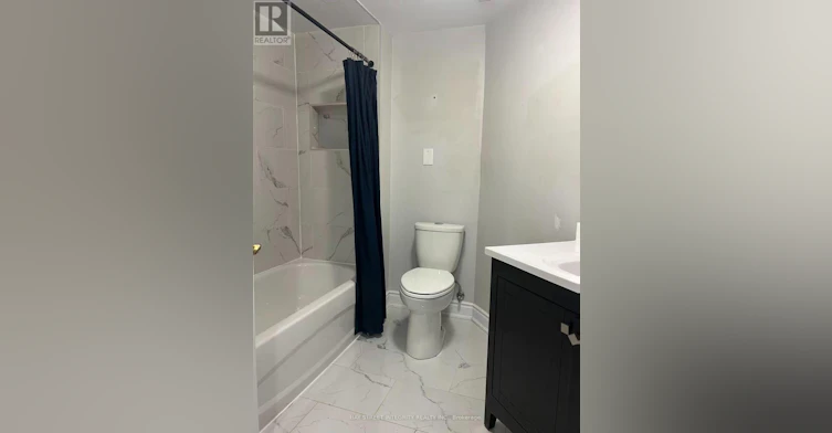 661B-661 Wellington Street W, Aurora, ON, L4G 6J7 - 5
