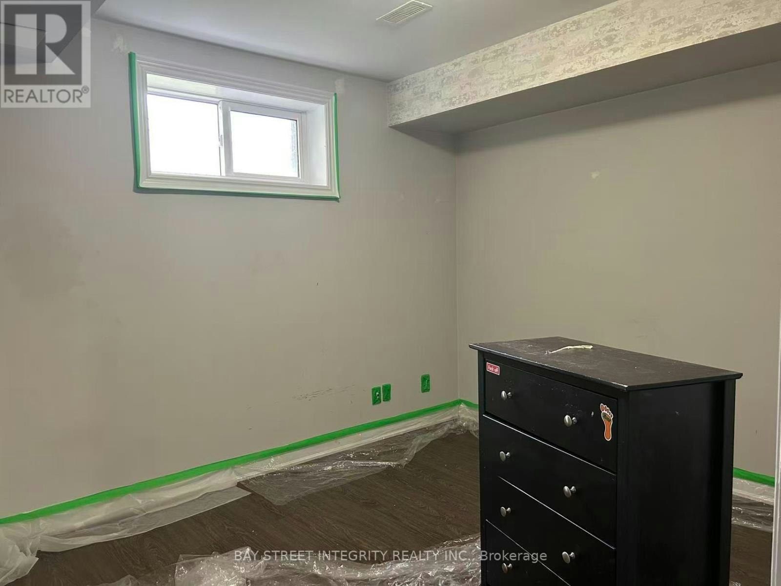 661B-661 Wellington Street W, Aurora, ON, L4G 6J7 - 8