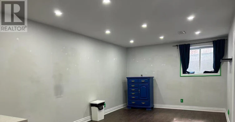 661B-661 Wellington Street W, Aurora, ON, L4G 6J7 - 4