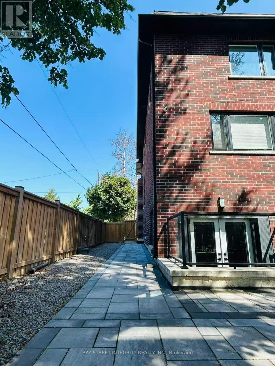 158 Elmwood Avenue, Richmond Hill, ON, L4C 1L1 - 36
